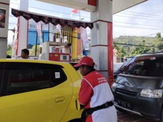 SPBU di Kota Jayapura. (KabarPapua.co/Katharina)