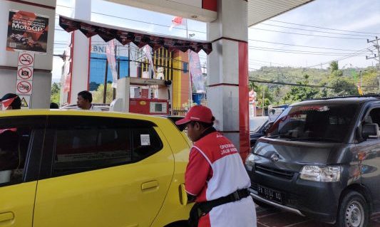 SPBU di Kota Jayapura. (KabarPapua.co/Katharina)