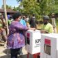 Masyarakat menyalurkan hak pilih di TPS Kota Kenyam, Kabupaten Nduga, Papua Pegunungan, Rabu 14 Februari 2024. (Ist)