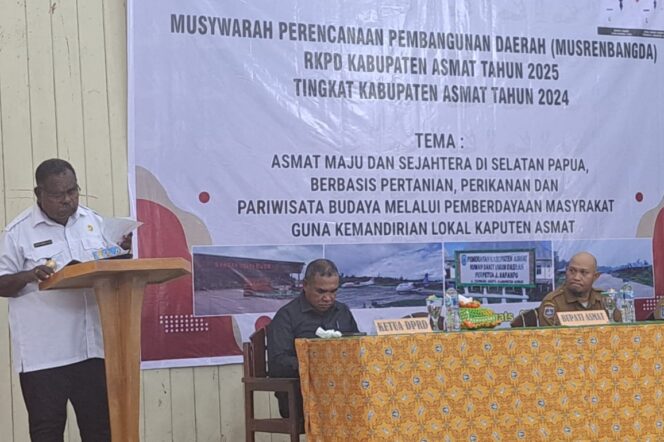 
					Bupati Asmat, Elisa Kambu resmi membuka Musrenbangda RKPD Tahun 2025, Kamis 7 Maret 2024. (KabarPapua.co/Abdel Syah)