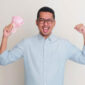 Ilustrasi ekspresi bahagia menerima uang tunai (Dok. Shutterstock)
