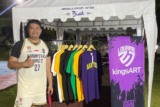 
					Founder Laurine KingsArt27, Irwan Tarigan menggeluti bisnis clothing di tengah hobi basket. (Dok Instagram/Agies Pranoto)