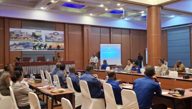 
					Suasana rapat teknis penyusunan peta daerah rawan kebakaran di Papua. (KabarPapua.co/Imelda)