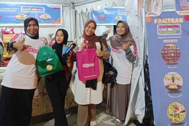 
					UMKM Binaan Pertamina Papua Maluku kenalkan produk olahan dalam Pameran PYCH Festival 2024. (Pertamina)