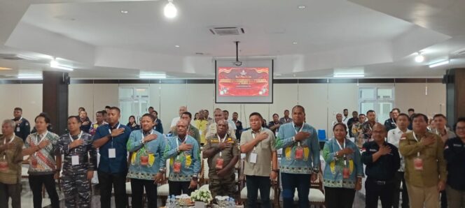 
					KPU Papua tetapkan pasangan calon Pilkada Papua 2024 (KabarPapua.co/Natalya Yoku)