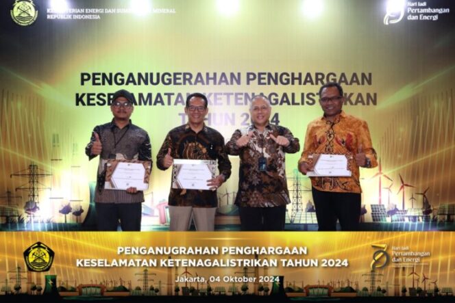 
					PLN Indonesia Power UBP Holtekamp meraih penghargaan Keselamatan Ketenagalistrikan Tahun 2024. Foto: PLN IP UBP Holtekamp