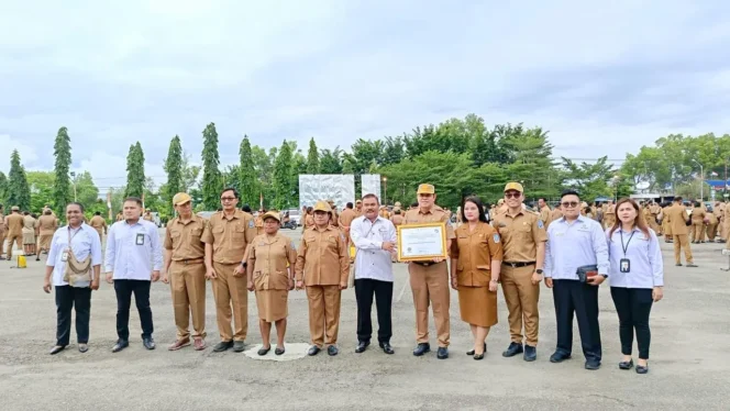 
					Dinkes Jayapura dapat penghargaan dari Ombudsman Republik Indonesia Perwakilan Papua Foto: jayapurakab.go.id