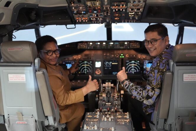 
					Wamendagri Ribka Haluk bersama Penjabat Gubernur Papua Tengah, Anwar Harun Damanik. (Humas Pemprov Papua Tengah)