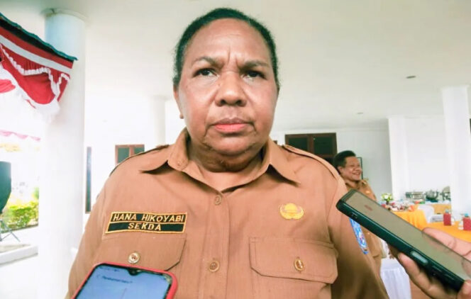 
					Sekda Kabupaten Jayapura Hana S. Hikoyabi. (Dok: jayapurakab.go.id)