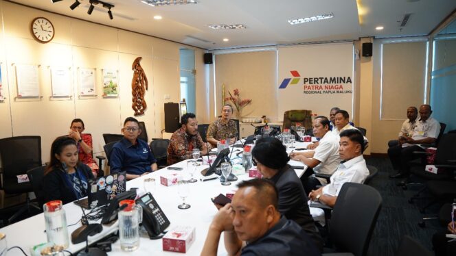 
					Pertemuan Komisi C DPRD Kota Jayapura di Kantor Pertamina Patra Niaga Papua Maluku. Foto: Pertamina Patra Niaga Papua Maluku. 