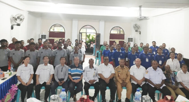 
					Disnakertrans  Kepulauan Yapen menggelar pendidikan dan pelatihan keterampilan berbasis kompetensi bagi OAP. (KabarPapua.co/Ainun Faathirjal)