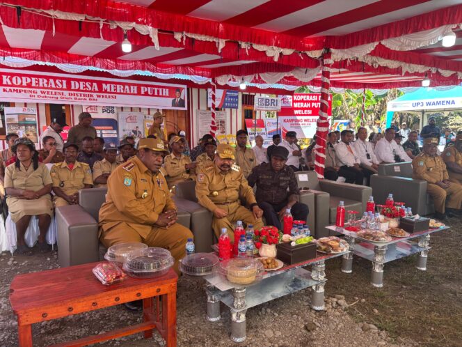 
					Peluncuran Koperasi Merah Putih di Papua Pegunungan. Foto: Agris Wistrijaya/KabarPapua.co