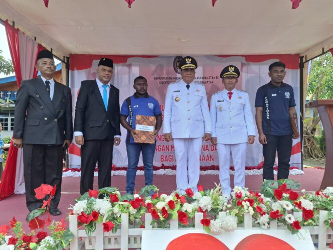 
					Pemberian remisi di Lapas Serui pada momen HUT ke 80 RI. Foto: Ainun Faathirjal/KabarPapua.co