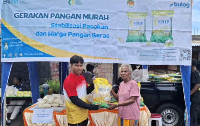 
					Gerakan Pangan Murah di Kepuluan Yapen. Foto: Ainun Faathirjal/KabarPapua.co