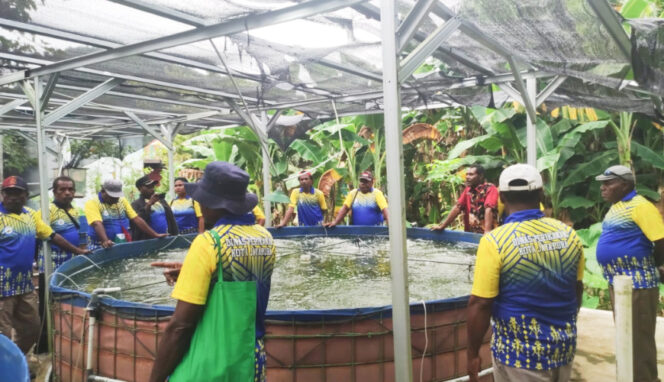 
					Para peserta pelatihan Manajemen Usaha Budidaya Ikan yang dilaksanakan DKP Kota Jayapura. (KabarPapua.co/Natalya Yoku)