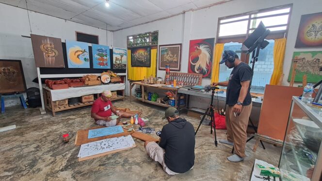 
					IImaji Papua produksi flim Sang Maestro Papua, Agus Ohee. Foto: Imaji Papua