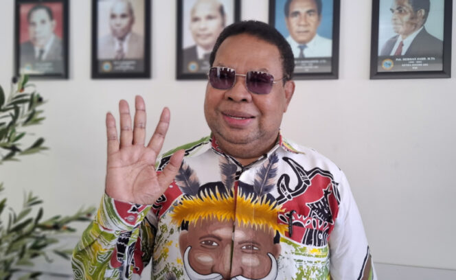 
					Ketua Sinode GKI Tanah Papua, Pendeta Andrikus Mofu. (KabarPapua.co/Imelda)