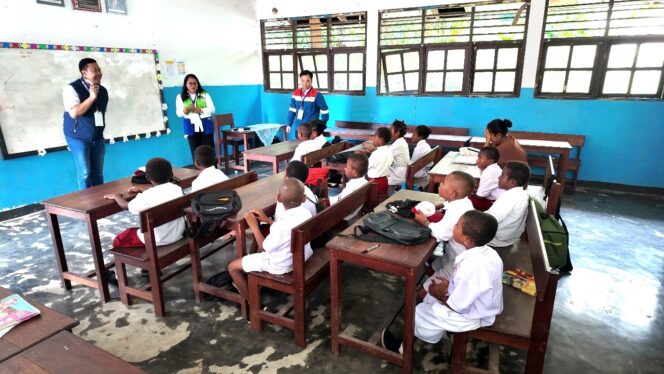 
					Pelajar SD Negeri Inpres Doromena Antusias Ikut PEN