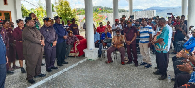 
					Pasca Kerusuhan, Wagub Papua Pegunungan ke Yalimo Bawa Pesan Damai