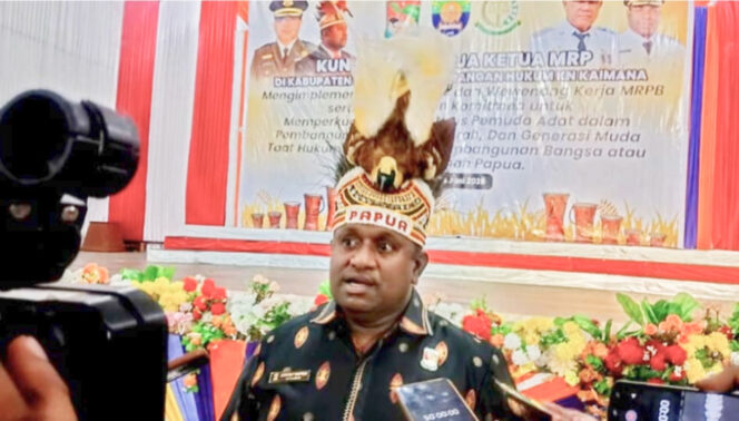 
					Ketua Majelis Rakyat Papua Barat (MRPB), Judson Ferdinandus Waprak. (Foto: dokumentasi)