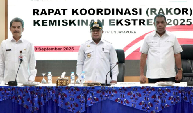 
					Pemkab Jayapura gelar Rakor Kemiskinan Ekstrem 2025, dipimpin Wabup Jayapura, Haris Richard Yocku di Aula Lantai II Kantor Bupati Jayapura. (Foto dok: jayapurakab.go.id)