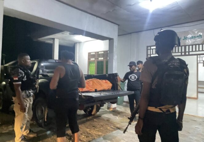 
					Jenazah perempuan 40 tahun di Yahukimo yang menjadi korban pembacokan. Foto: Satgas Damai Cartens