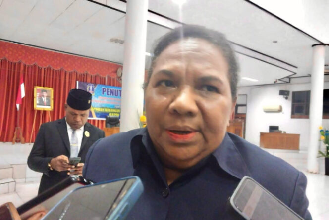 
					Sekda Kabupaten Jayapura Hana S. Hikoyabi. (Foto dok: jayapurakab.go.id)