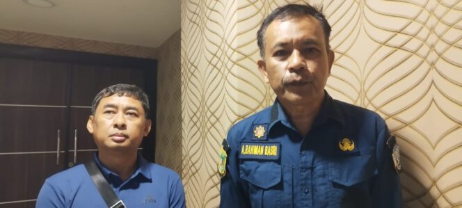 
					 Plt Sekda Kabupaten Jayapura, Abdul Rahman Basri, usai memimpin rapat koordinasi penertiban aset di Aula BPKAD Kabupaten Jayapura, Kamis 4 September 2025. Foto : ist