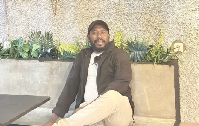 
					Ketua Panitia Natal Akbar Pemuda Kaimana, Abdulrahman Werfete. (KabarPapua.co/Yosias Wambrauw)