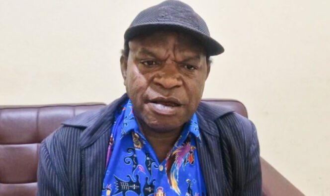 
					Tokoh intelektual Jayawijaya, Sem Kogoya. (IST)