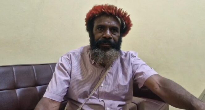 
					 Ketua Lembaga Masyarakat Adat (LMA) Kabupaten Lanny Jaya, Tias Urnom Kogoya. Foto: ist