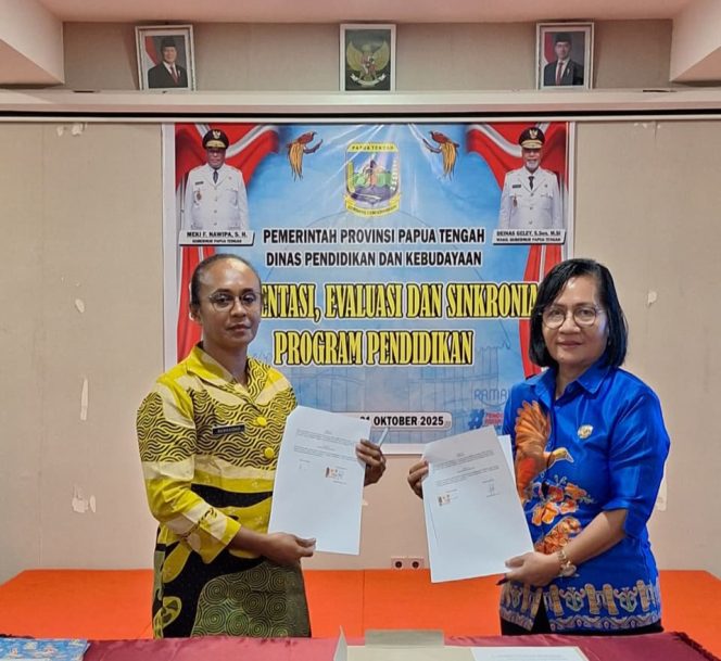 
					Setiap Kamis, Pelajar di Papua Tengah Wajib Gunakan Noken hingga Berbahasa Daerah