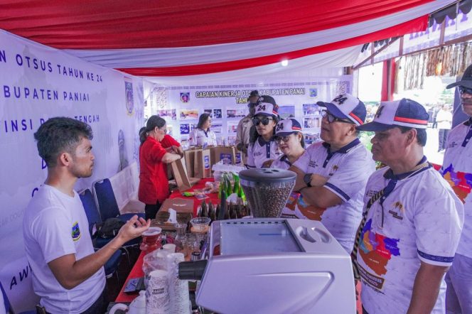 
					Komitmen Pemprov Papua Tengah Dana Otsus Jadi Motor Penggerak hingga ke Kampung