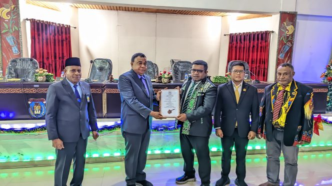 
					Pengesahan APBD 2026 Kepualan Yapen. Foto: ist