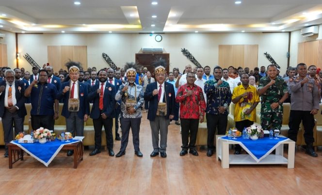 
					Wagub Deinas Dorong KONI Papua Tengah Bangun Atlet Tangguh