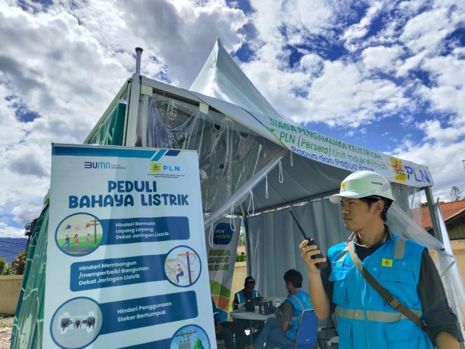 
					Ilustrasi petugas PLN. Foto: PLN Papua 
