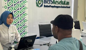 Ilustrasi petugas BPJS Jayapura. Foto: BPJS Kesehatan.