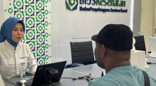 Ilustrasi petugas BPJS Jayapura. Foto: BPJS Kesehatan.