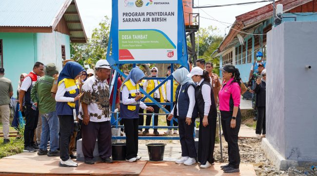 Pembangunan infrastruktur air bersih di Kampung Tambat Merauke. Foto: Pertamina Papua Maluku 