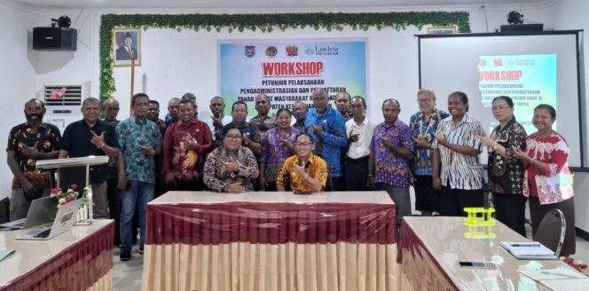 
					Workshop strategis mengenai Pengadministrasian dan Pendaftaran Tanah Ulayat di Yapen. Foto: Ainun Faathirjal/KabarPapua.co