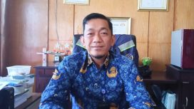 Kepala Unit Penyelenggara Bandar Udara Kelas III Kaimana, Juprianto Pali. (KabarPapua.co/Yosias Wambrauw)