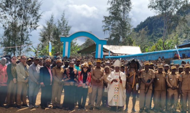
					Keuskupan Timika menyelenggarakan Musyawarah Pastoral (MUSPAS) pada Senin 2 Januari 2026   di Paroki Kristus Jaya Komopa, Paniai.  Foto: ist