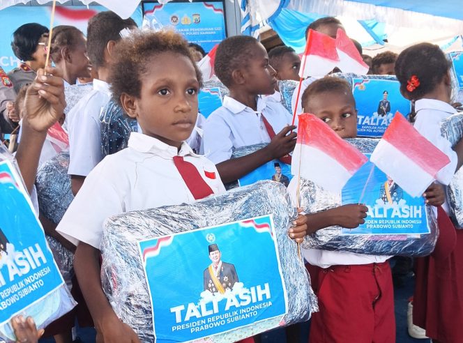 
					Murid SD YPK Betlehem Kampung Wamesa. Foto: Yosias Wambrauw/ Kabarpapua.co