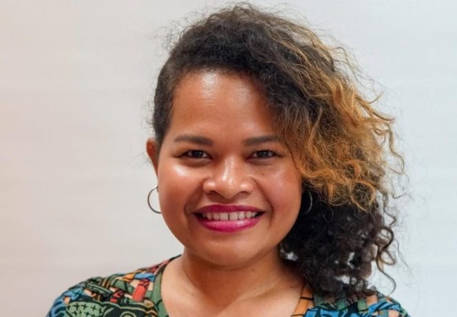 
					Voni Blesia, alumni LPDP lulusan doktor dari London yang memilih kembali pulang kampung menjadi pendidik. Foto: @IGpapuahope.phli