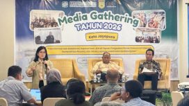 Para pemateri dalam kegiatan media gatherin tahun 2026 Kota Jayapura yang diselenggarakan BPJS Kesehatan. (KabarPapua.co/Imelda)
