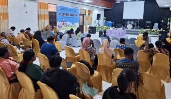 Suasana pelatihan bagi guru PAUD dan TK di Aula Filadelfia Serui, Kamis, 30 April 2026.