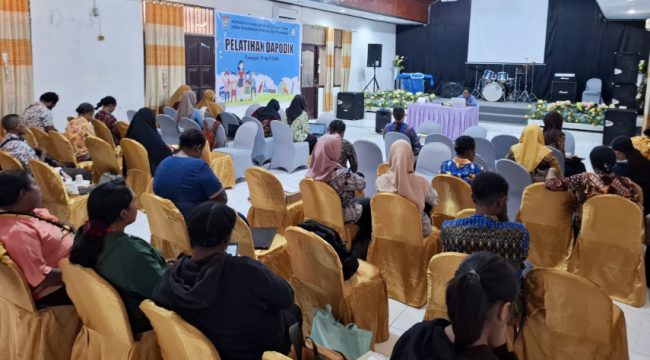 Suasana pelatihan bagi guru PAUD dan TK di Aula Filadelfia Serui, Kamis, 30 April 2026.