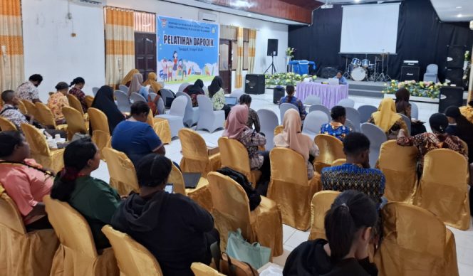 
					Suasana pelatihan bagi guru PAUD dan TK di Aula Filadelfia Serui, Kamis, 30 April 2026.