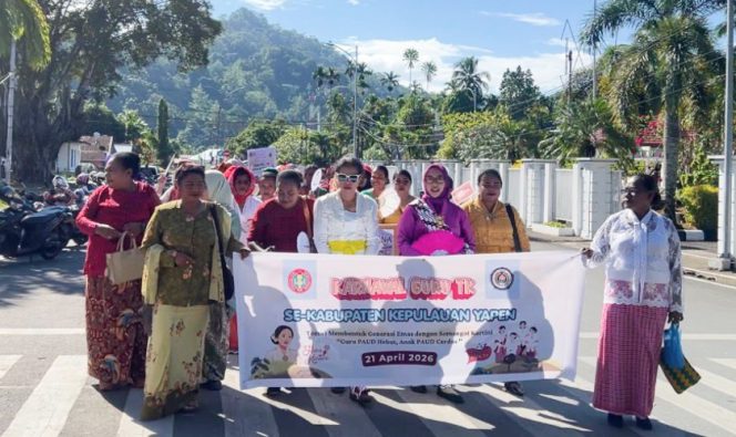 
					Karnaval Hari Kartini yang digelar IGTKI Kabupaten Kepulauan Yapen diikuti para guru TK dan PAUD. (Foto IST)