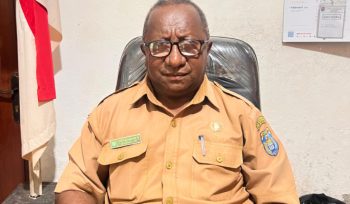 Kepala Dinas Pertanian dan Ketahanan Pangan Kepulauan Yapen, Jefry Max Boy Manderi. (KabarPapua.co/Ainun Faathirjal)